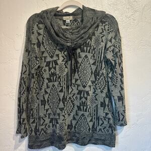 One World Ladies Shirt Size Small Cowl Neck Aztec Print Sage Green Black